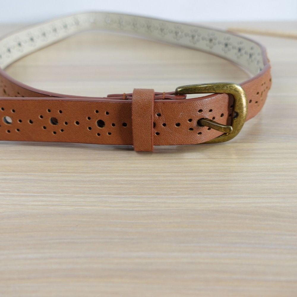 Brown Leather Belt Womens Size Small Laser Cut Solid Brass Classic Boho Faux‎